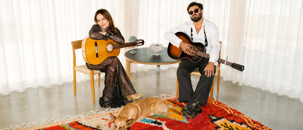 Angus + Julia Stone