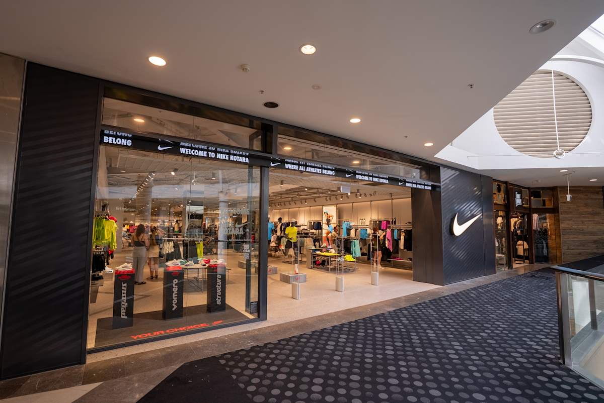 Nike storefront image