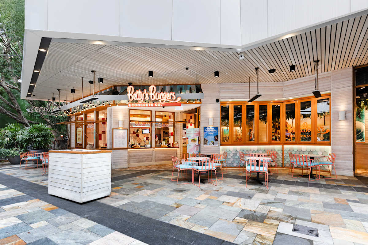 Betty's Burgers storefront image