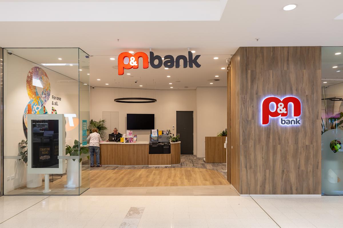 P&N Bank Carousel storefront image