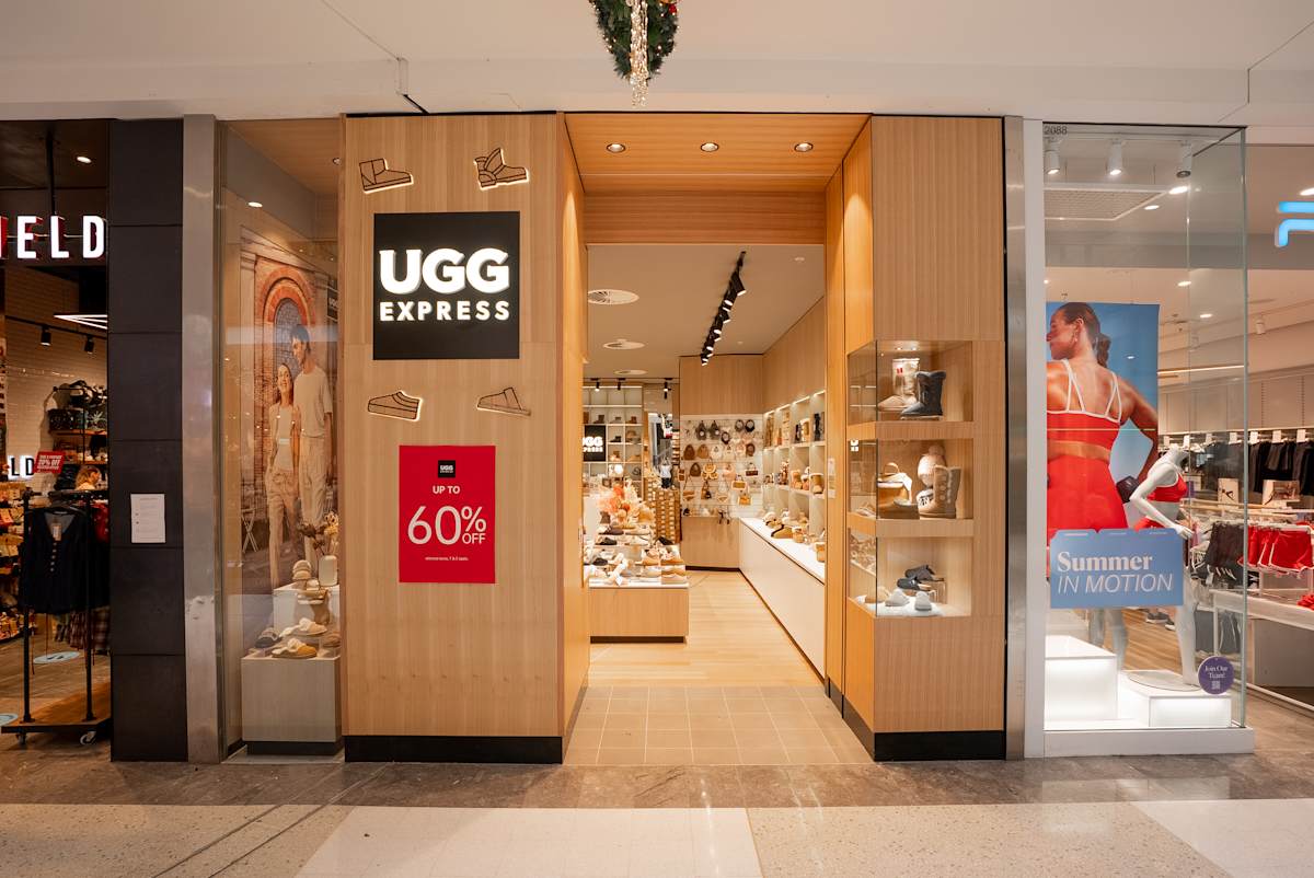 Ugg Express storefront image
