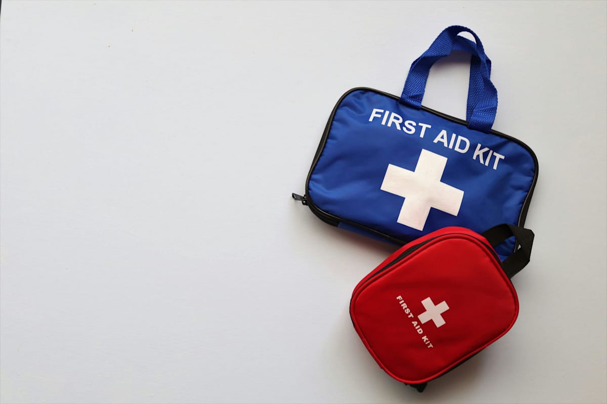 First Aid Certified Hero Image Set AU