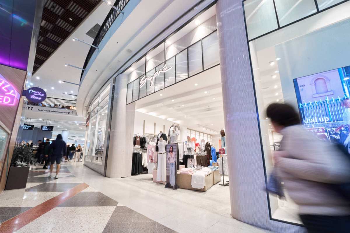 Supré storefront image