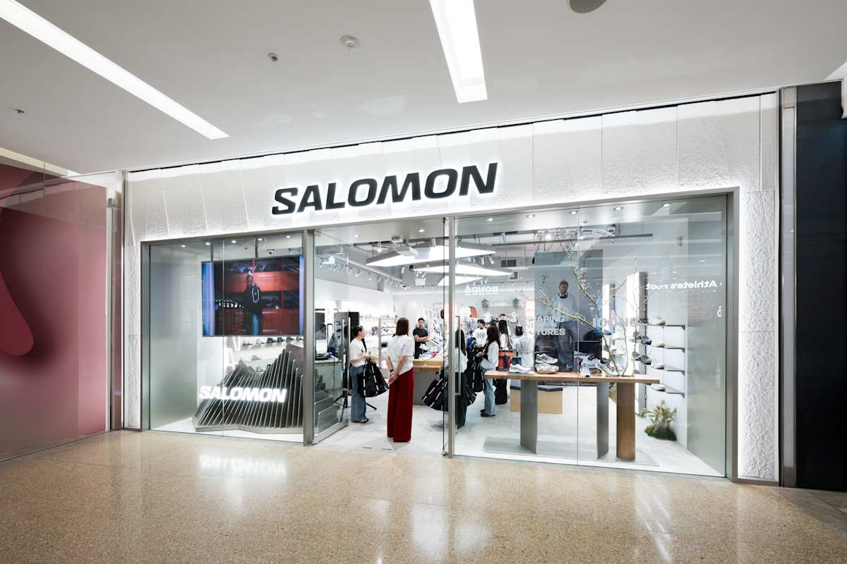 Salomon Bondi Storefront Hero - 2026