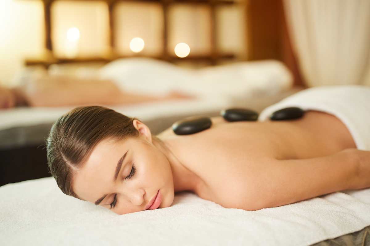 Hot Stone Massage - Innaloo Getty