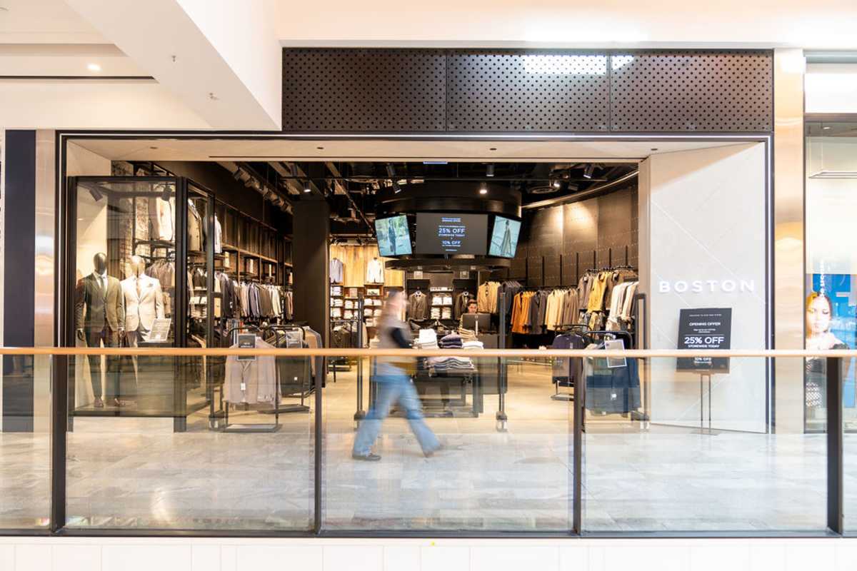 Boston Clothing storefront image