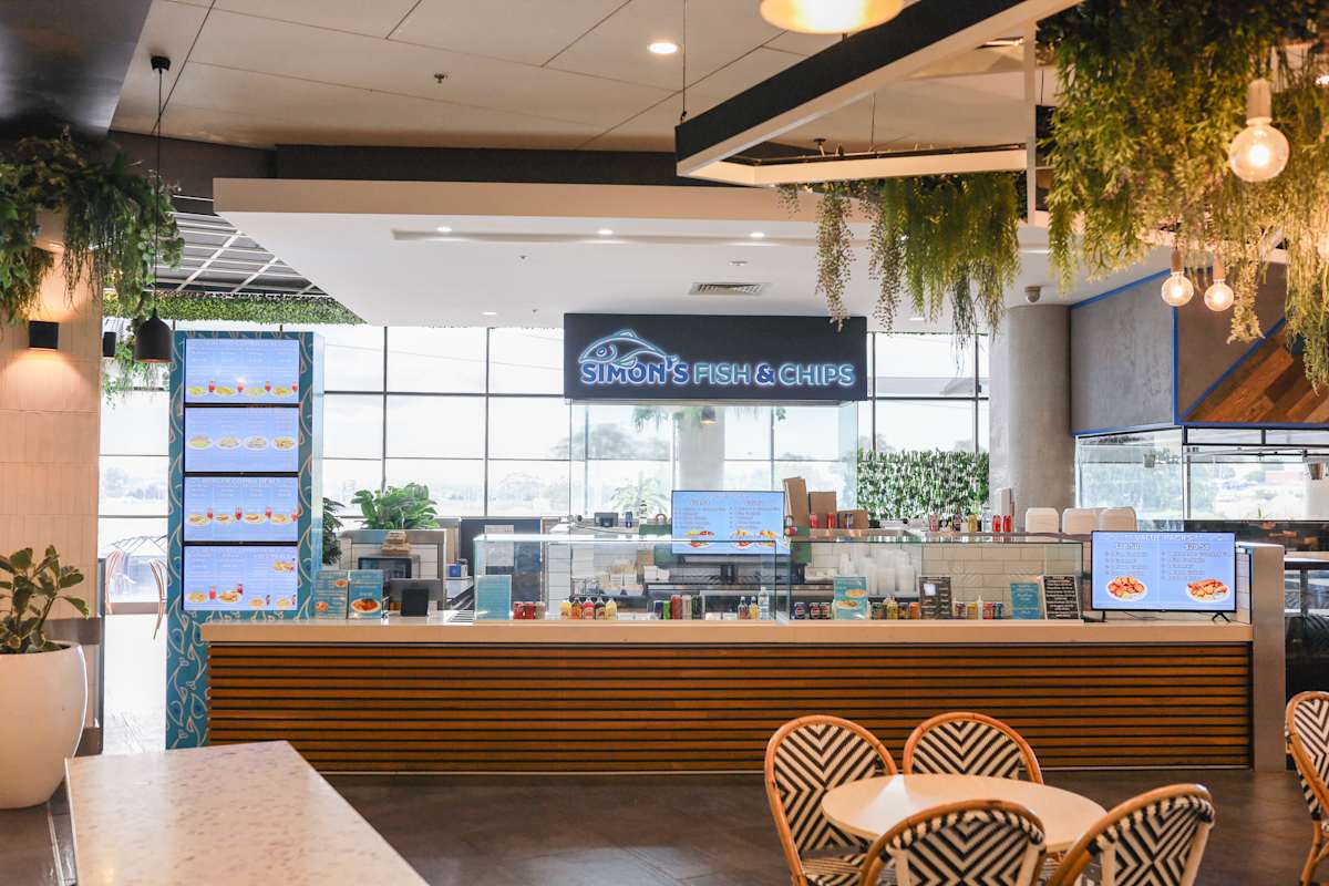 Simon's Fish & Chips storefront image