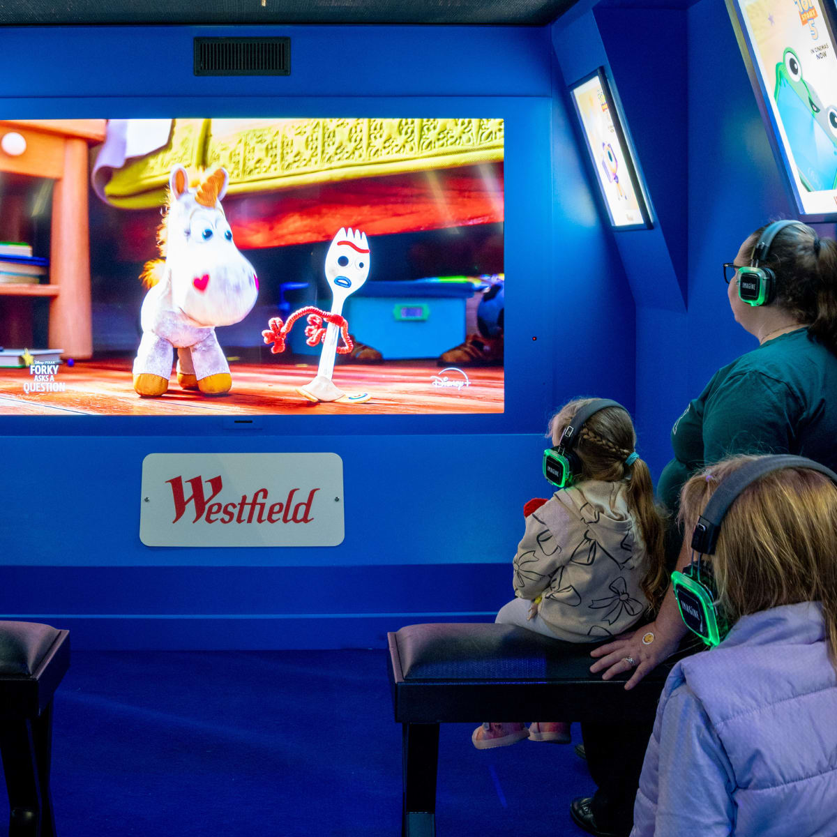 Toy Story 5 - Immersive Pod Hero Image Set 