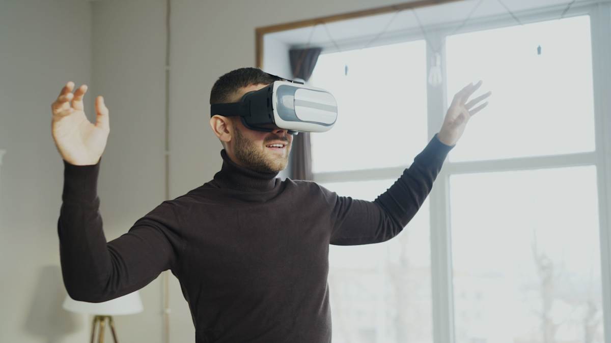 VR Pop Up Headset