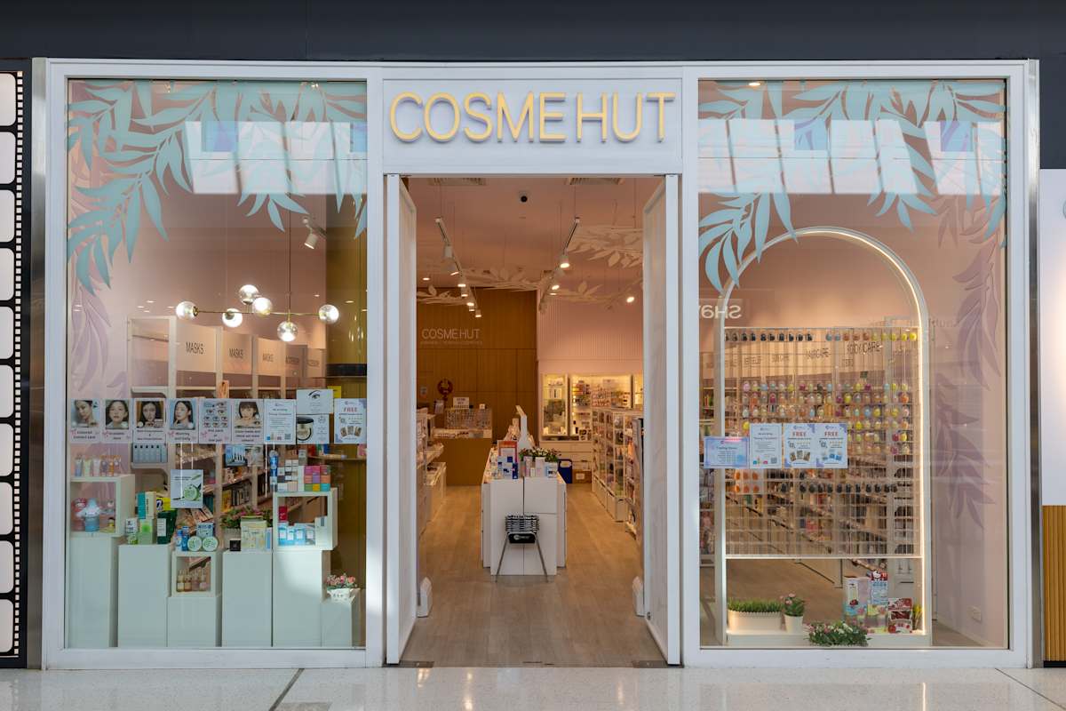 Cosme Hut storefront image