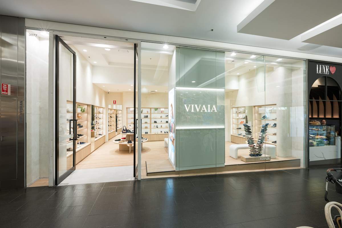 VIVAIA storefront image
