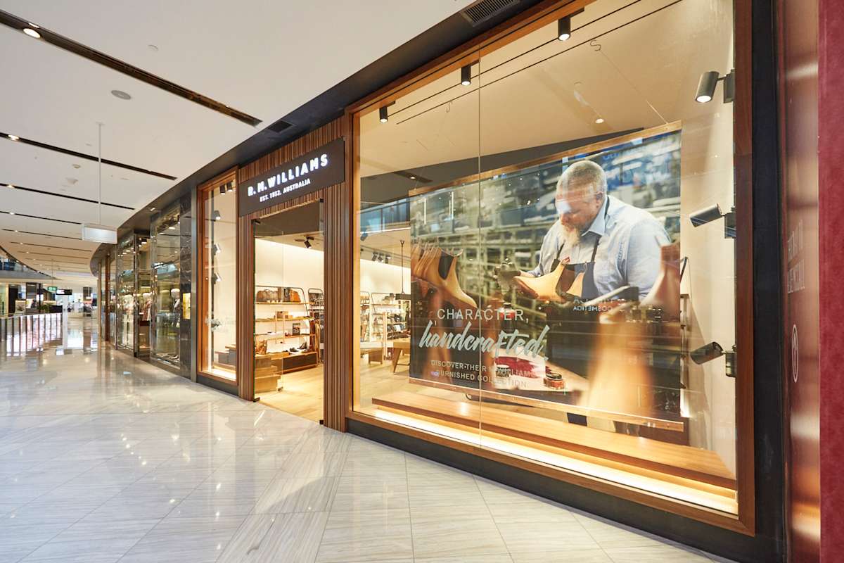 R.M.Williams storefront image