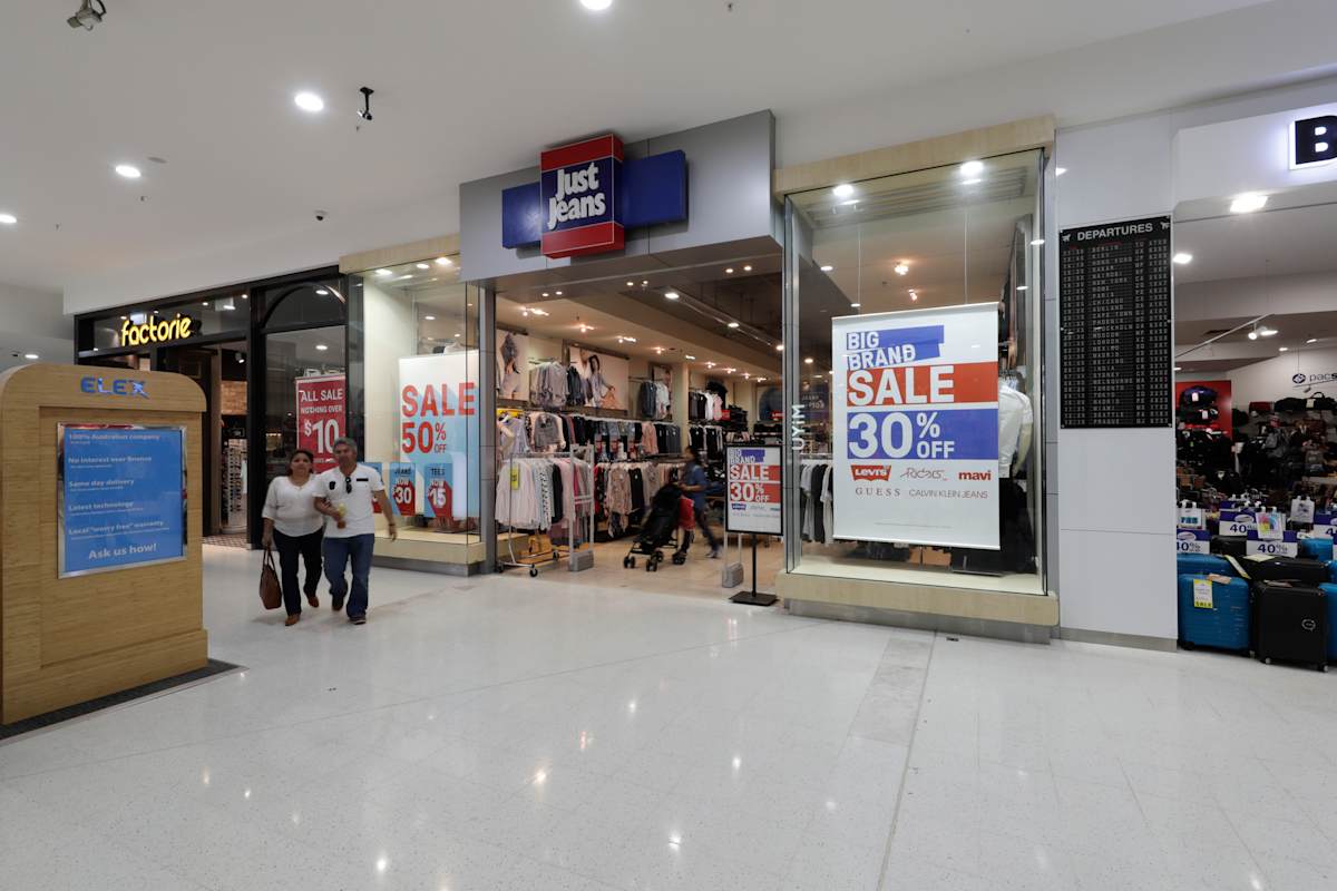 Just Jeans storefront image
