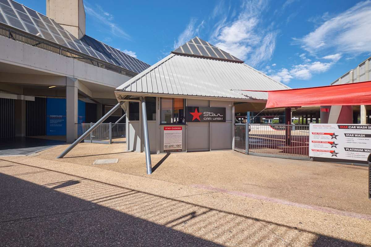 Star Car Wash storefront image
