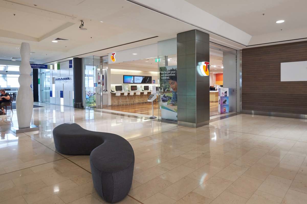 Telstra storefront image