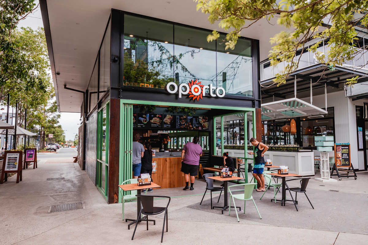 Oporto storefront image