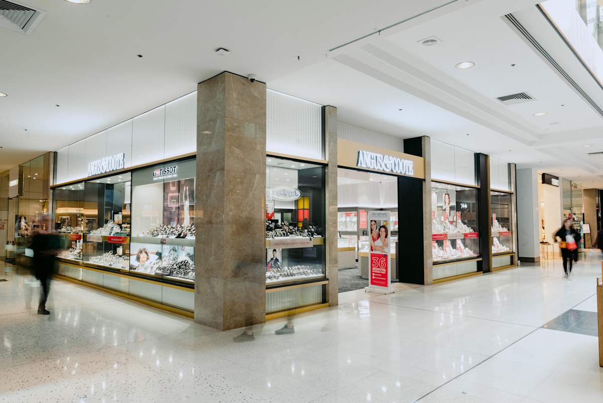 Angus & Coote storefront image