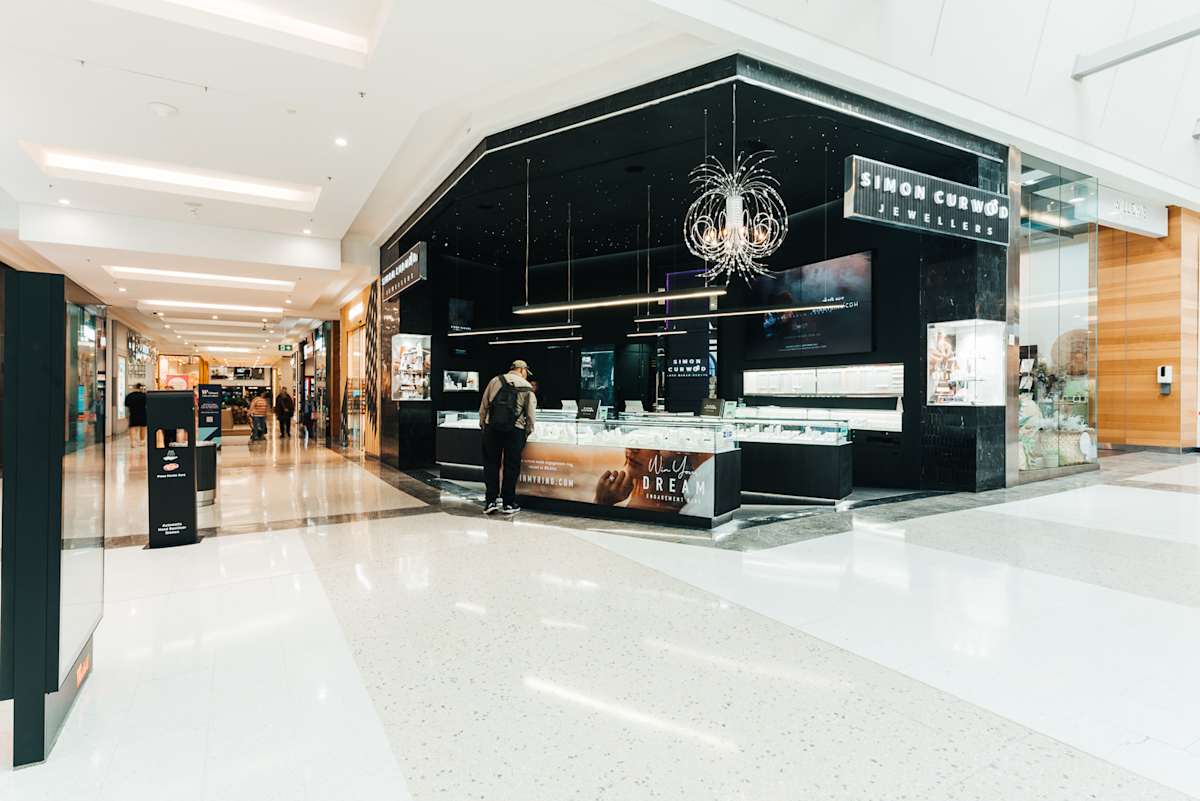 Simon Curwood Jewellers storefront image