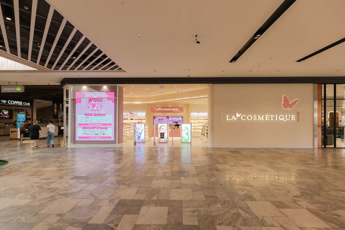 La Cosmetique  storefront image