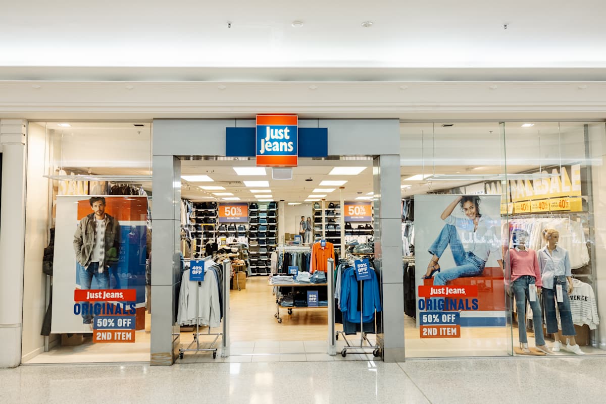 Just Jeans storefront image