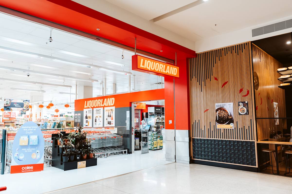 Liquorland storefront image