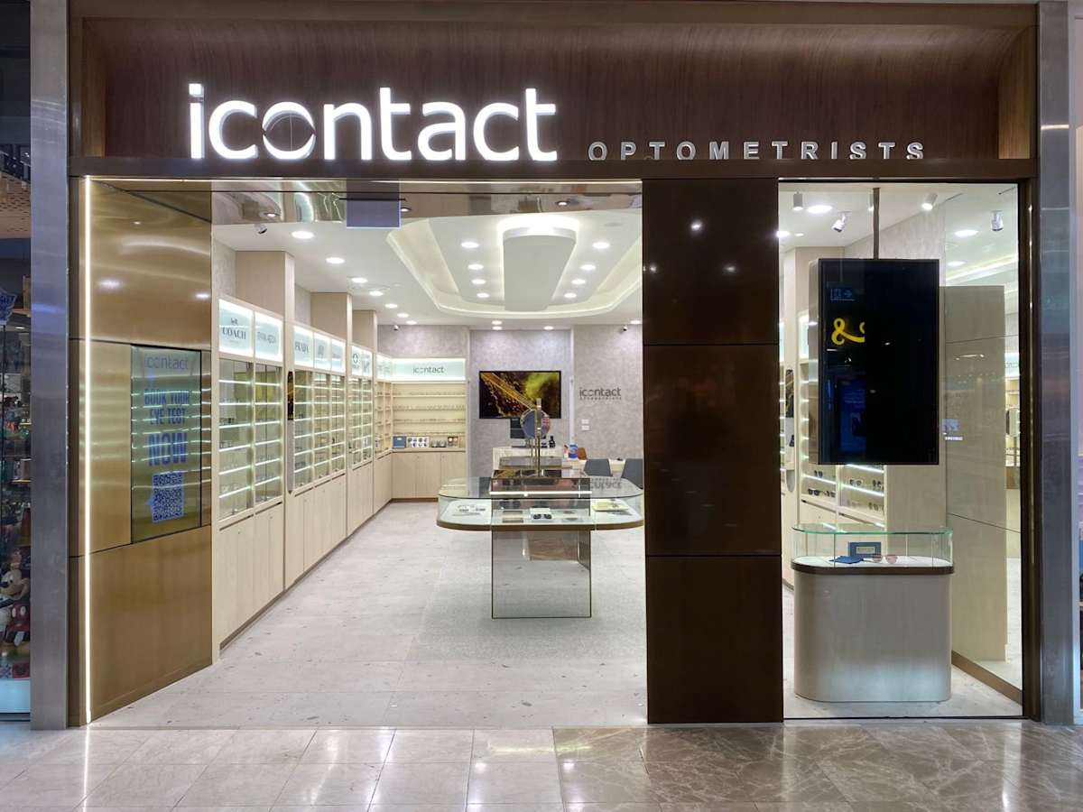 iContact Optometrists storefront image