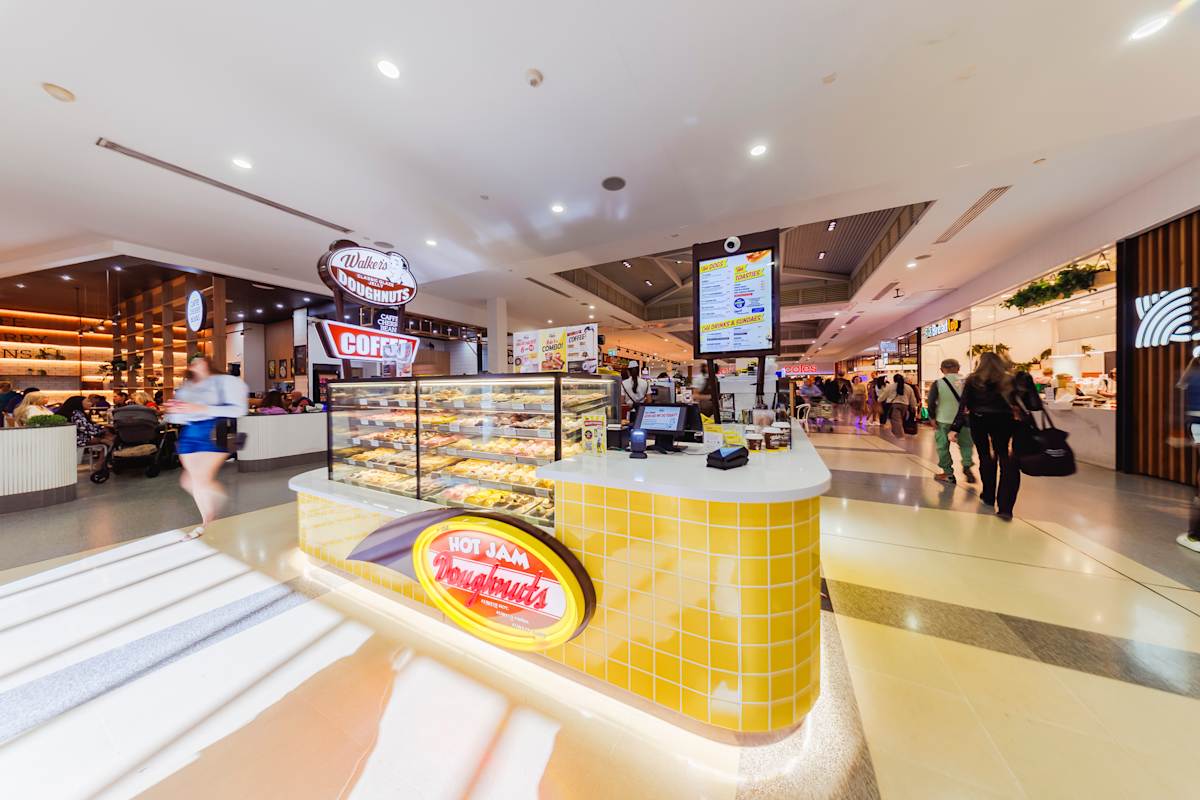 Walker's Doughnuts storefront image