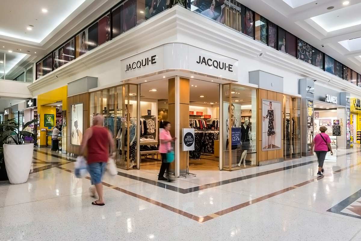 Jacqui E storefront image