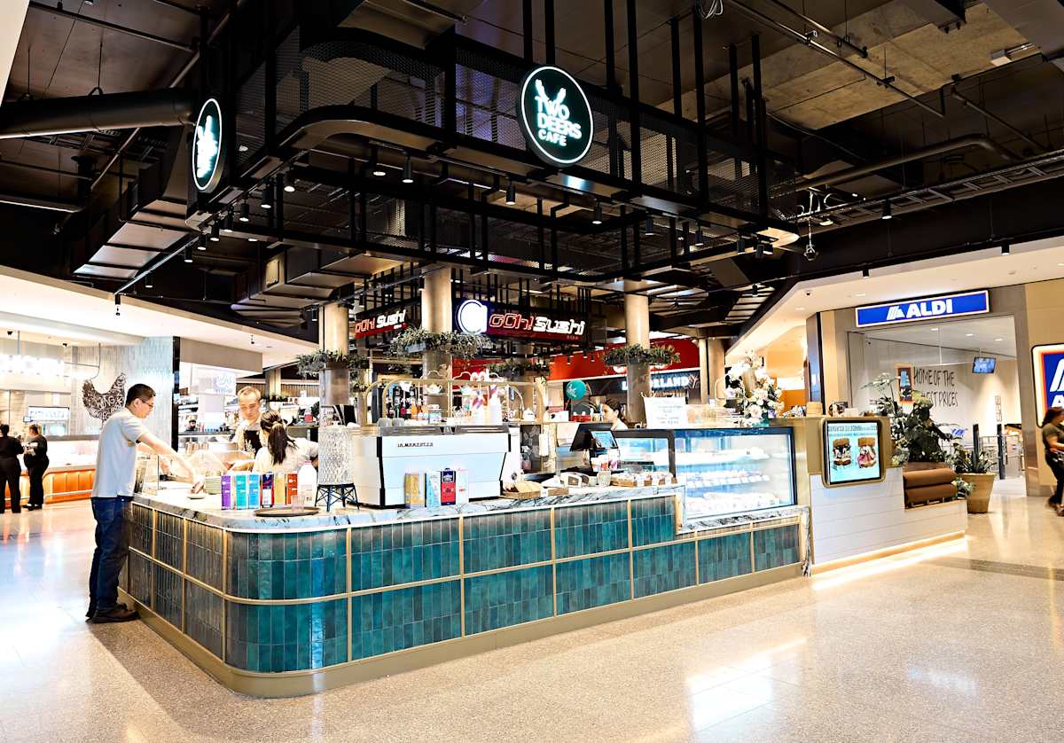 Two Deers Cafe storefront image