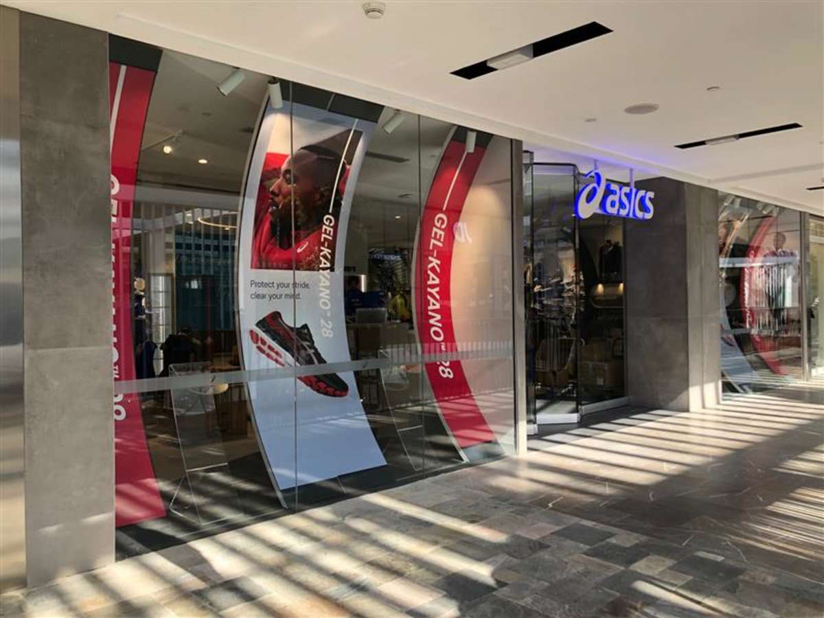 ASICS storefront image