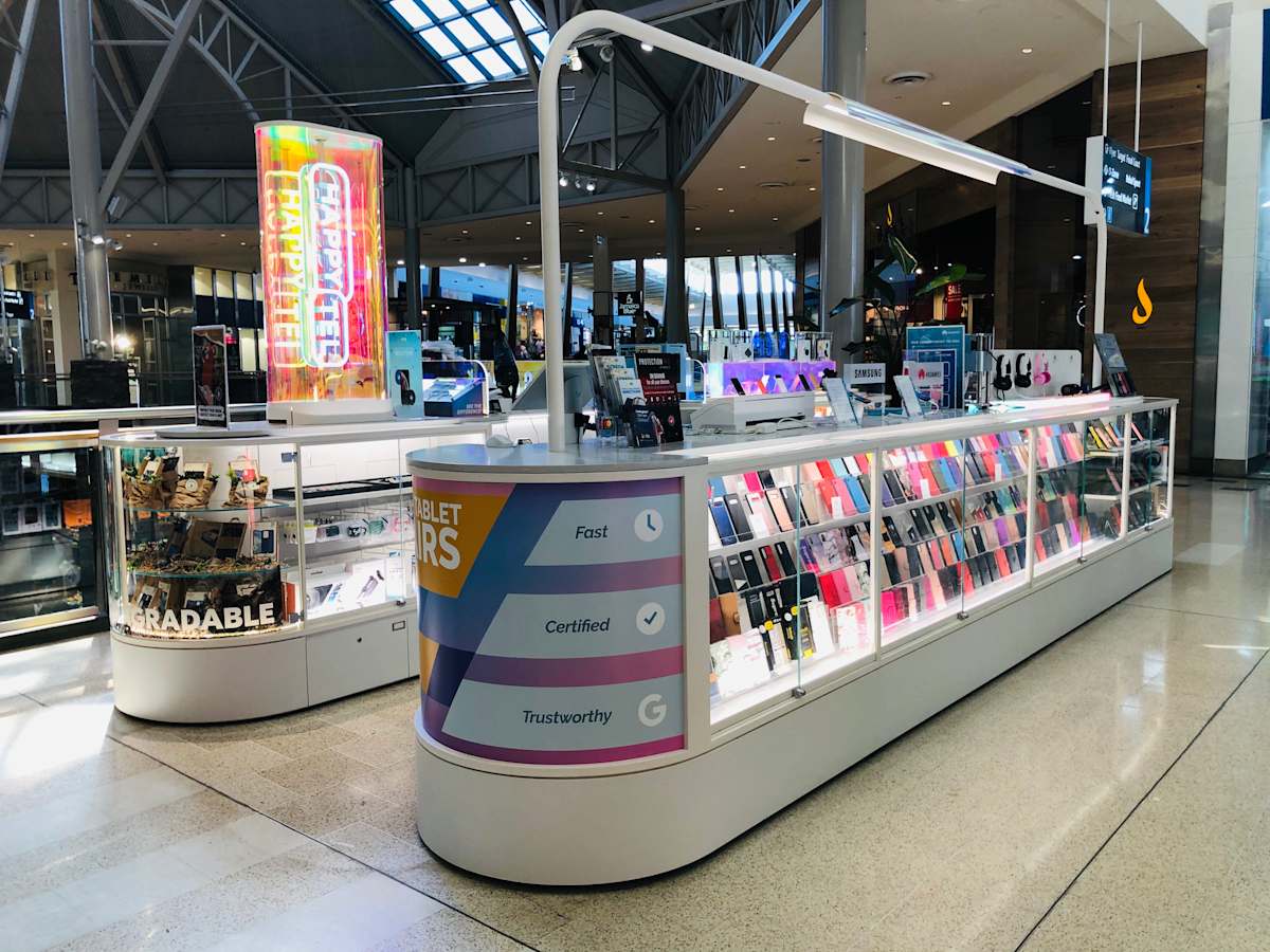 Happytel storefront image