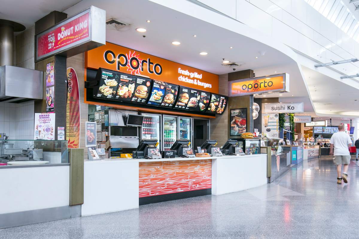 Oporto storefront image
