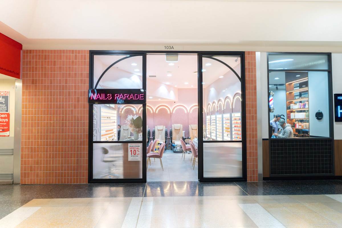 Nails Parade storefront image
