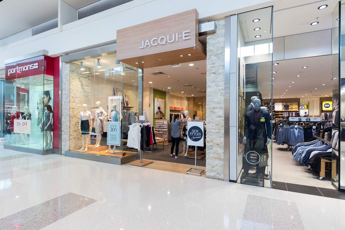 Jacqui E storefront image