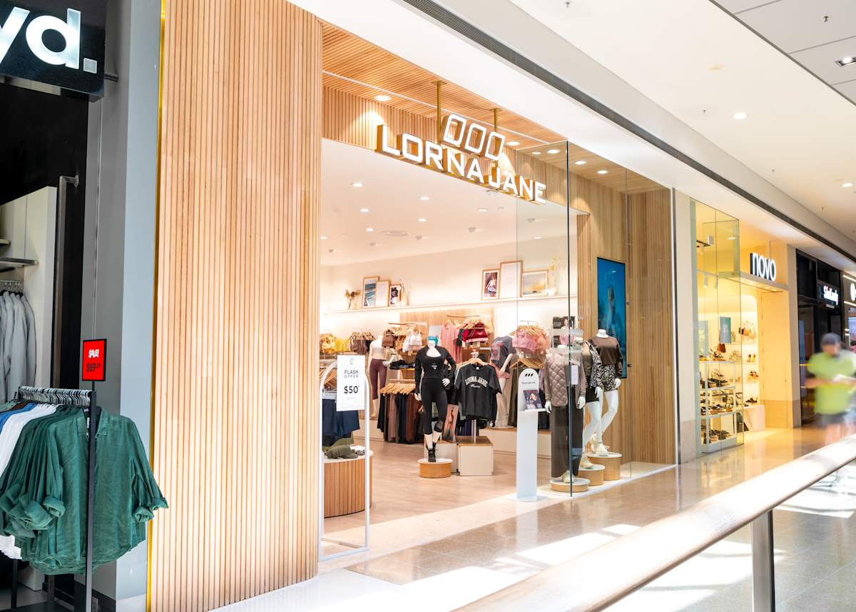 Lorna Jane storefront image