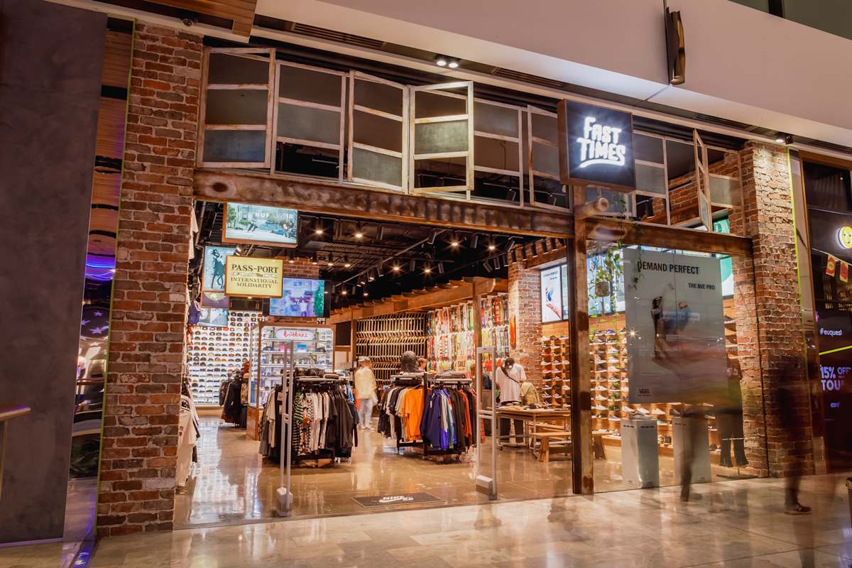Fast Times Skateboarding storefront image