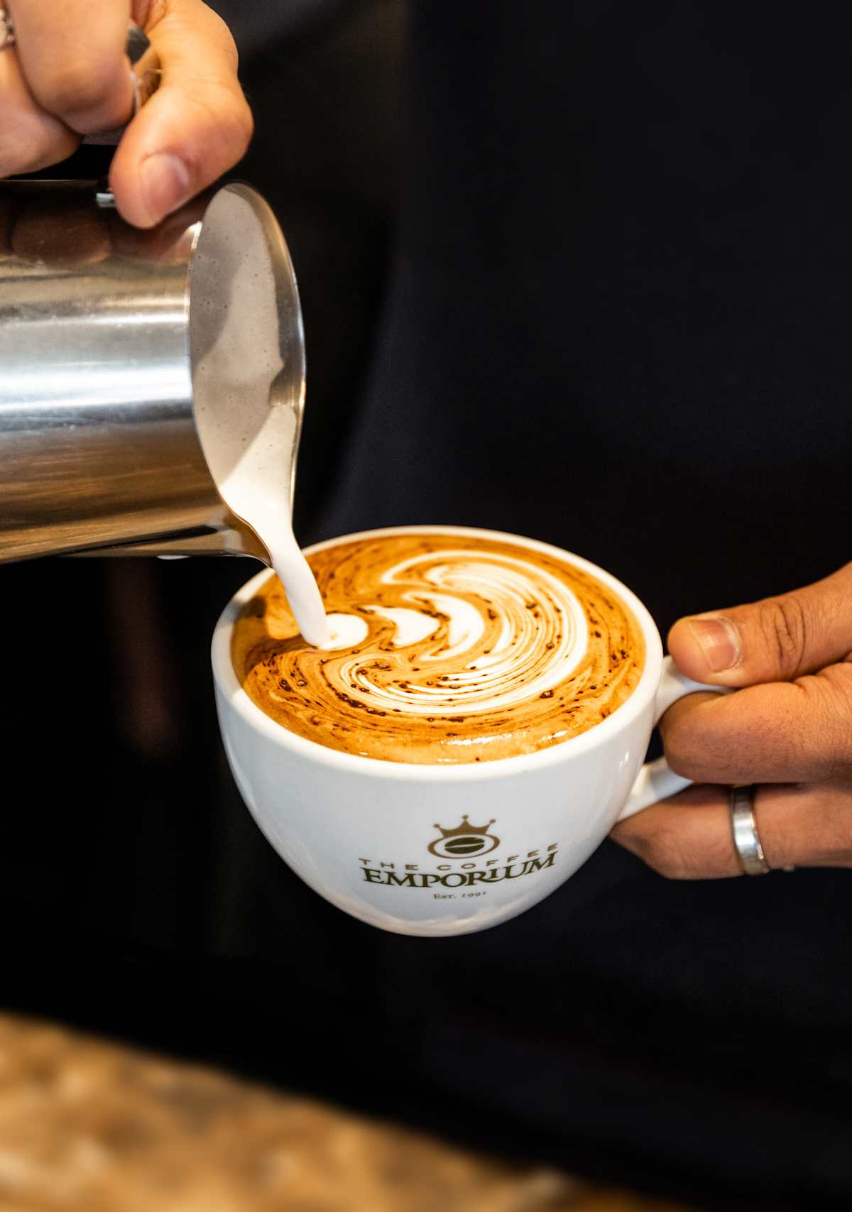 Barista's preparing coffee
