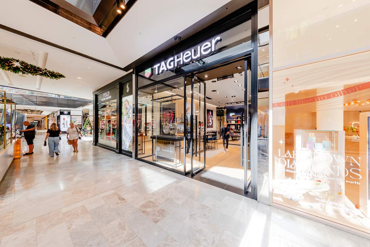 TAG Heuer storefront image