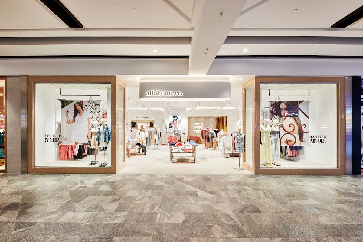 All About Eve storefront image