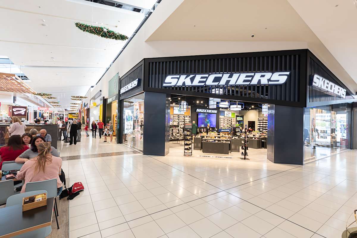 Skechers storefront image