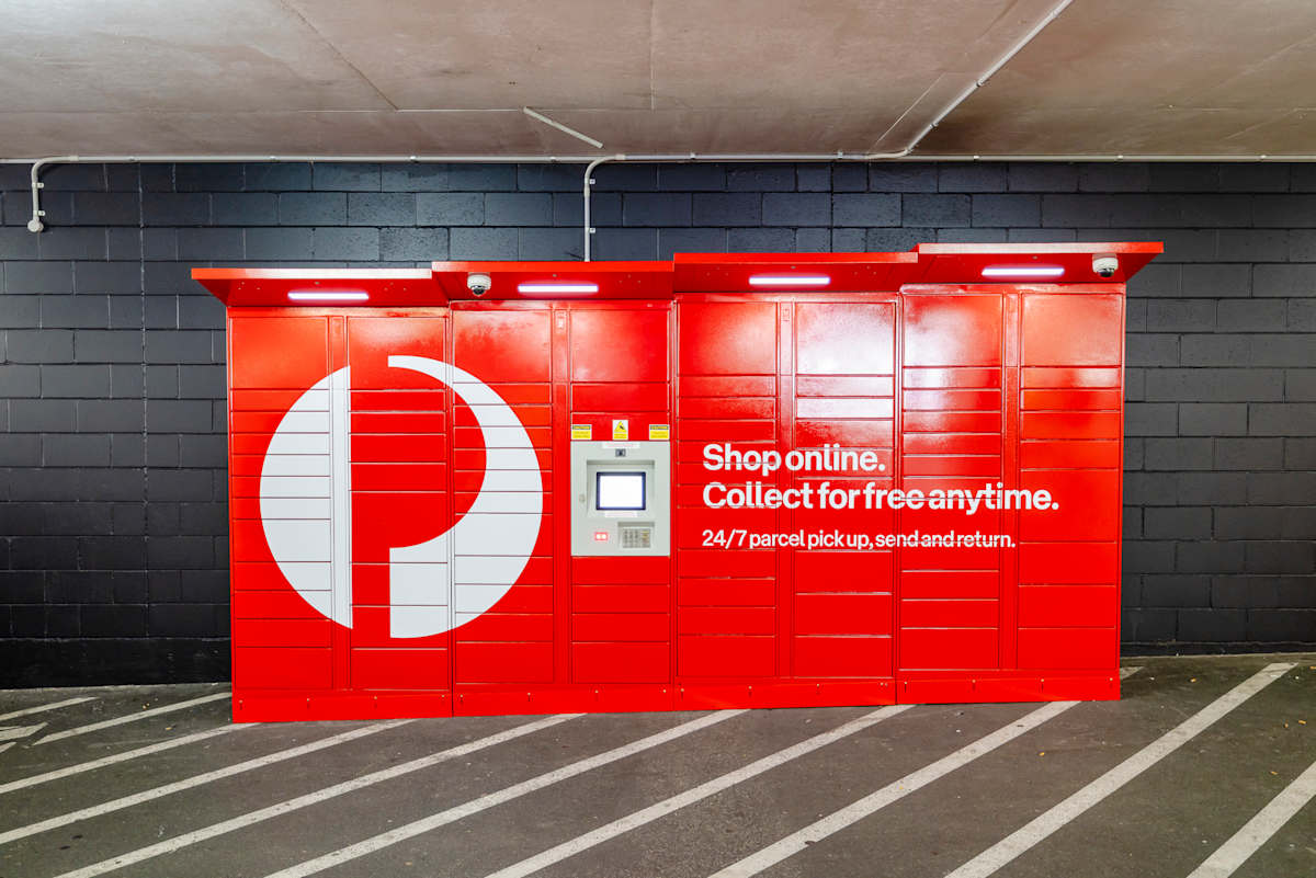 Australia Post Parcel Locker storefront image