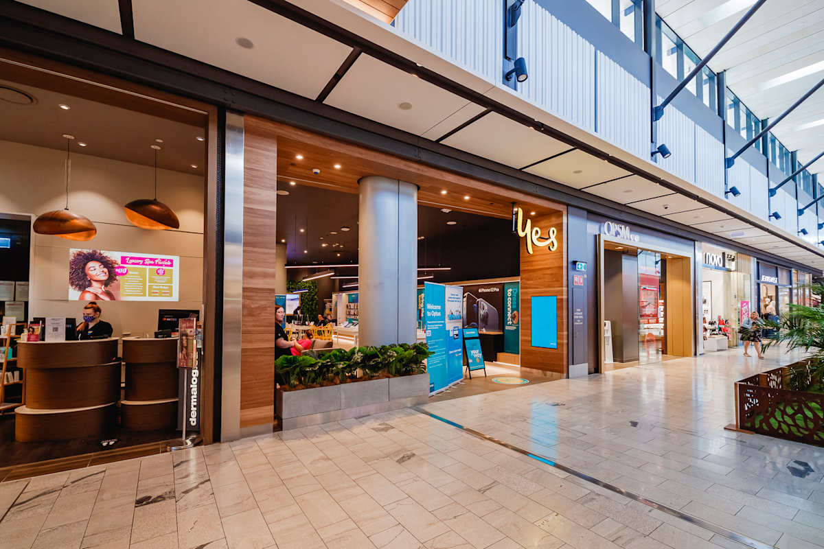 Optus storefront image
