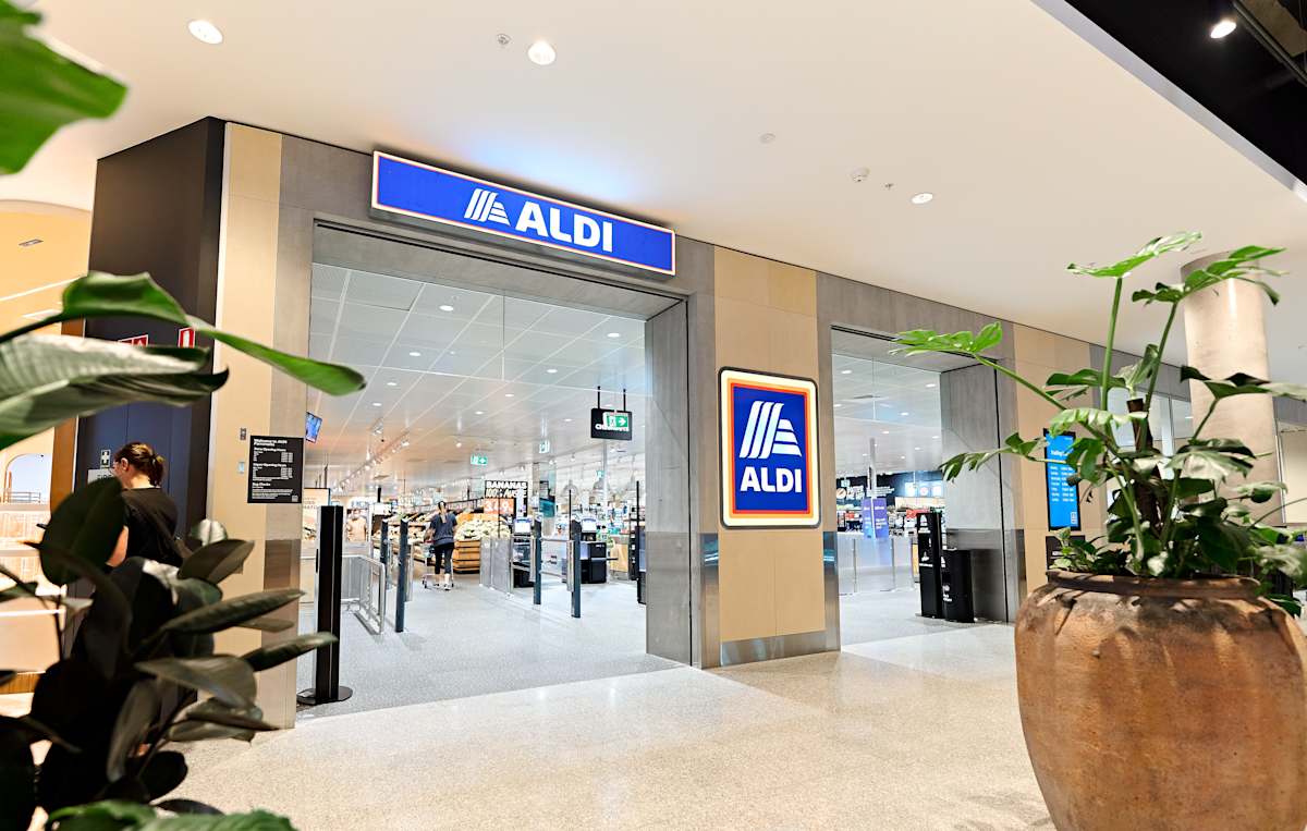 Aldi storefront image