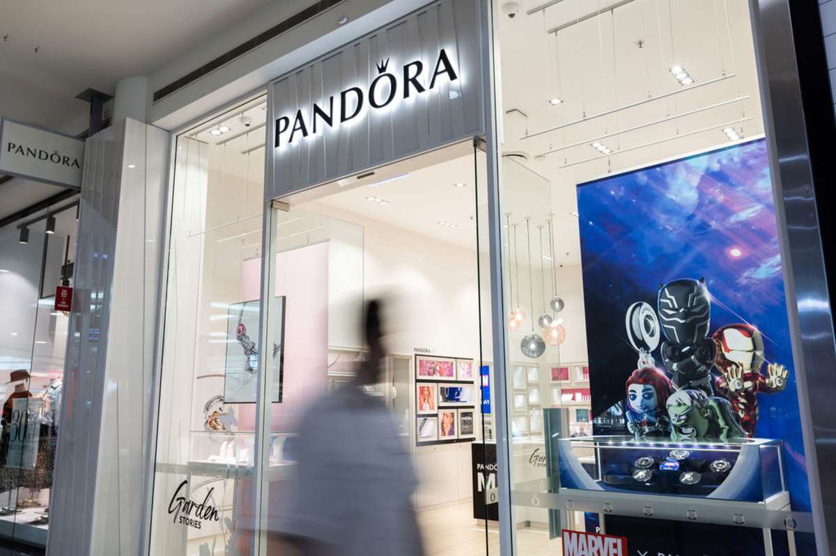Pandora storefront image