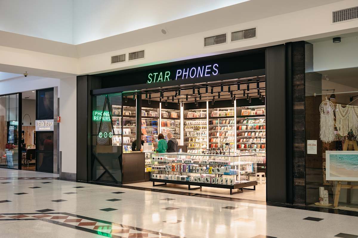 Star Phones storefront image
