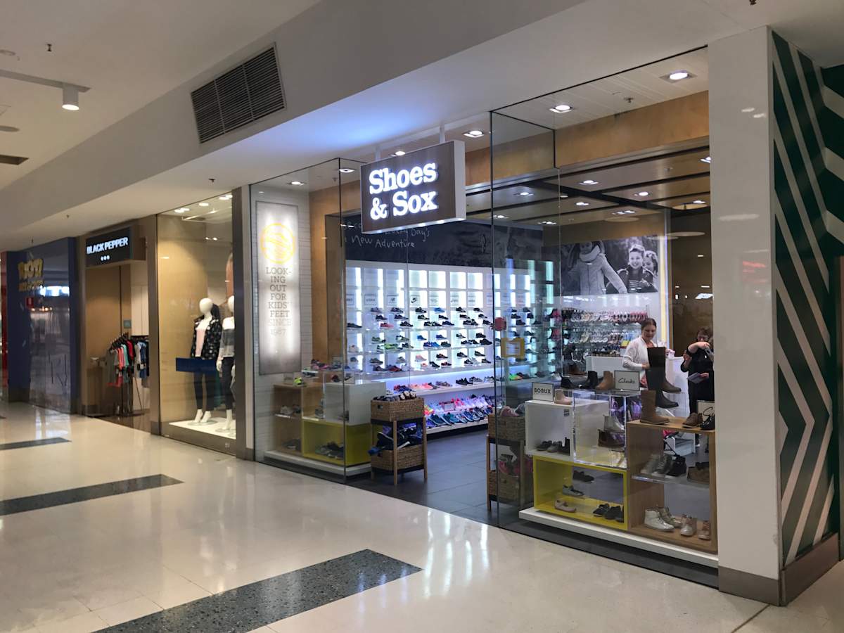 Shoes & Sox storefront image