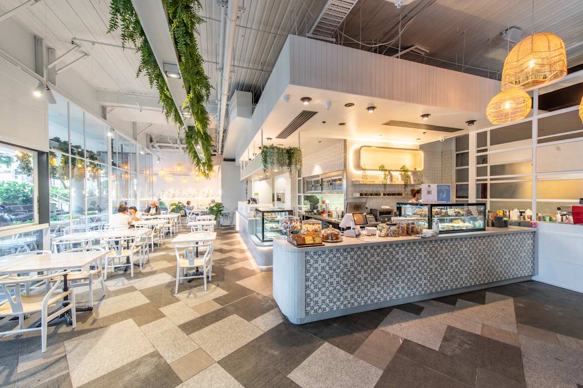 Cafe Vianee storefront image