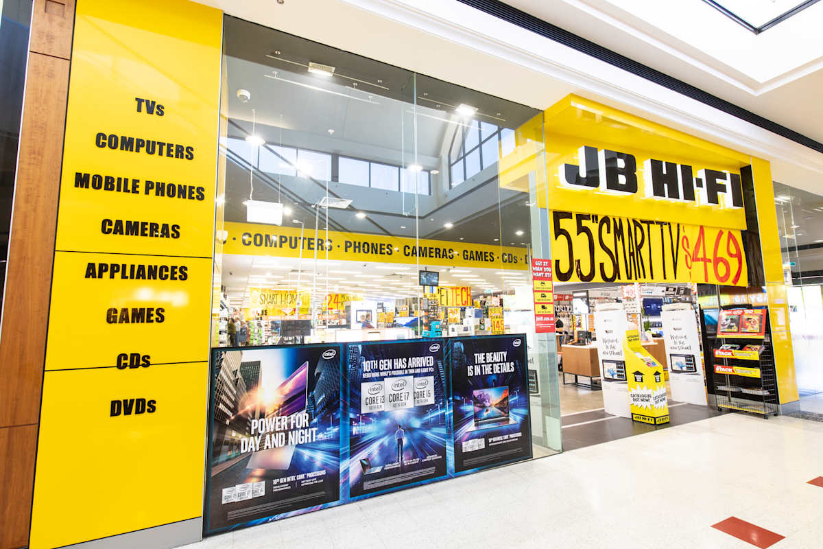 JB Hi-Fi storefront image
