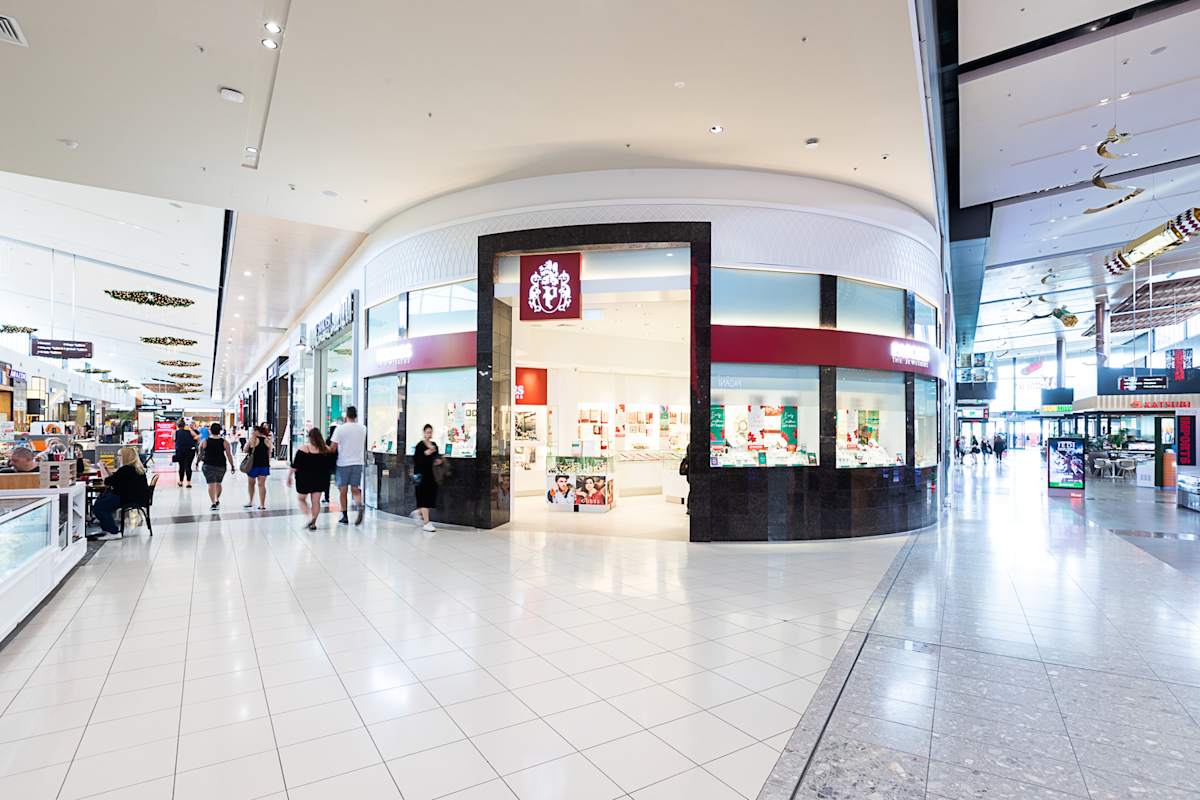 Pascoes storefront image