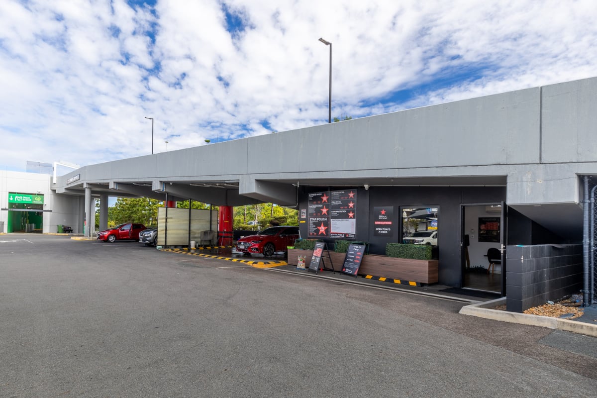 Star Car Wash Woolworths Car park storefront image